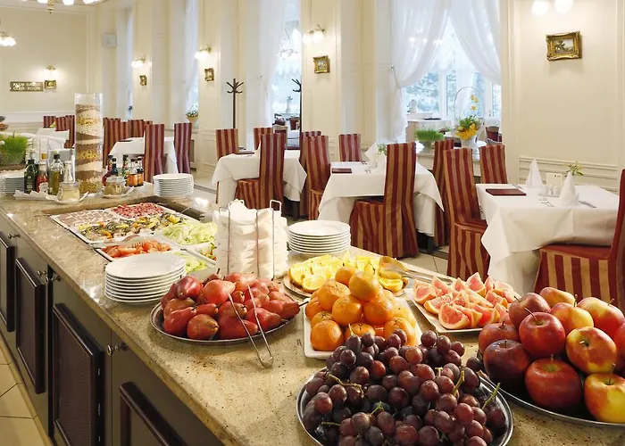 Bristol Georgy House Hotel 4*