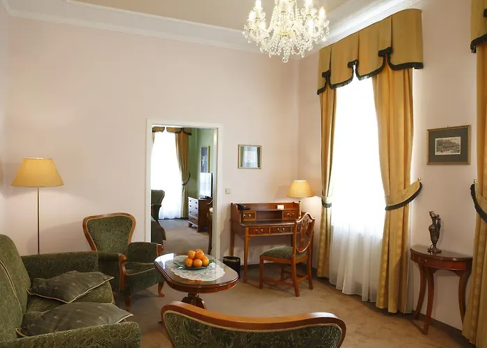 Hotel Bristol Georgy House
