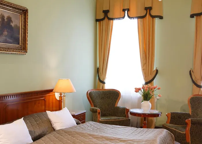 Bristol Georgy House Hotel