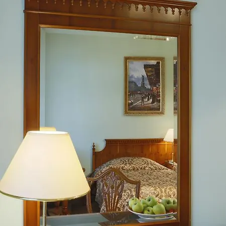 Bristol Georgy House Отель Карловы Вары
