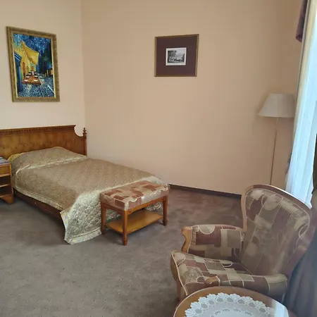 Bristol Georgy House 4*