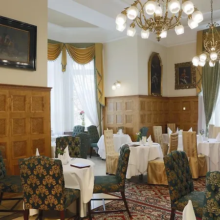 فندق Bristol Georgy House 4*